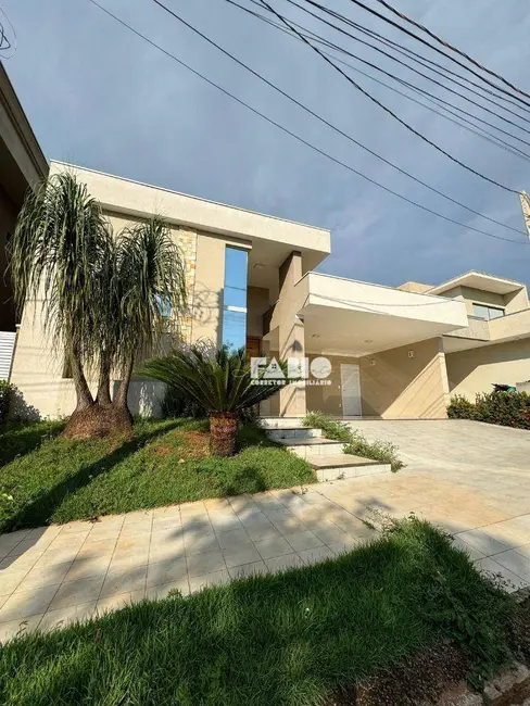 Casa de Condomínio com 3 quartos à venda, 279m2 em Residencial Village Damha Rio Preto II, Sao Jose Do Rio Preto - SP - imagem 1 Foto 1 de Casa de Condomínio com 3 quartos à venda, 279m2 em Residencial Village Damha Rio Preto II, Sao Jose Do Rio Preto - SP