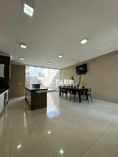 Casa de Condomínio com 3 quartos à venda, 279m2 em Residencial Village Damha Rio Preto II, Sao Jose Do Rio Preto - SP - imagem 6 Foto 6 de Casa de Condomínio com 3 quartos à venda, 279m2 em Residencial Village Damha Rio Preto II, Sao Jose Do Rio Preto - SP