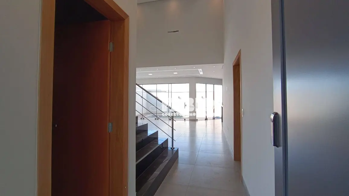 Foto 4 de Casa de Condomínio com 4 quartos à venda, 276m2 em Mirassol - SP