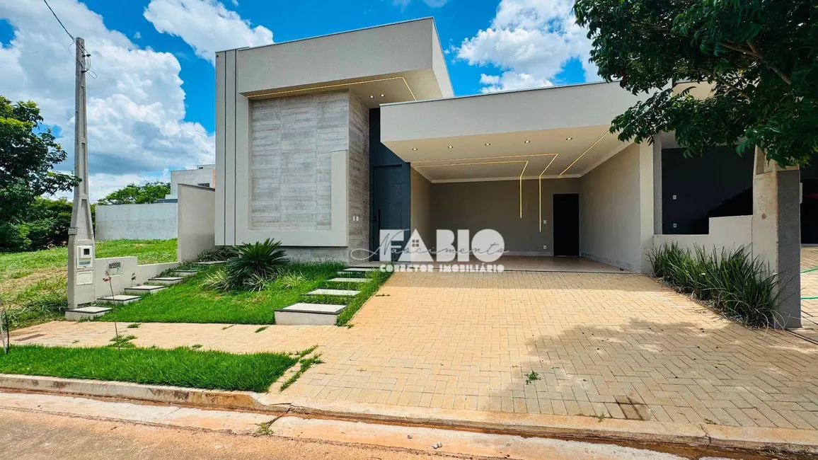 Casa de Condomínio com 3 quartos à venda, 276m2 em Residencial Maria Júlia, Sao Jose Do Rio Preto - SP - imagem 3 Foto 3 de Casa de Condomínio com 3 quartos à venda, 276m2 em Residencial Maria Júlia, Sao Jose Do Rio Preto - SP