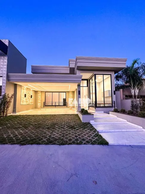 Foto 1 de Casa de Condomínio com 3 quartos à venda, 360m2 em Condomínio Vilage La Montagne, Sao Jose Do Rio Preto - SP