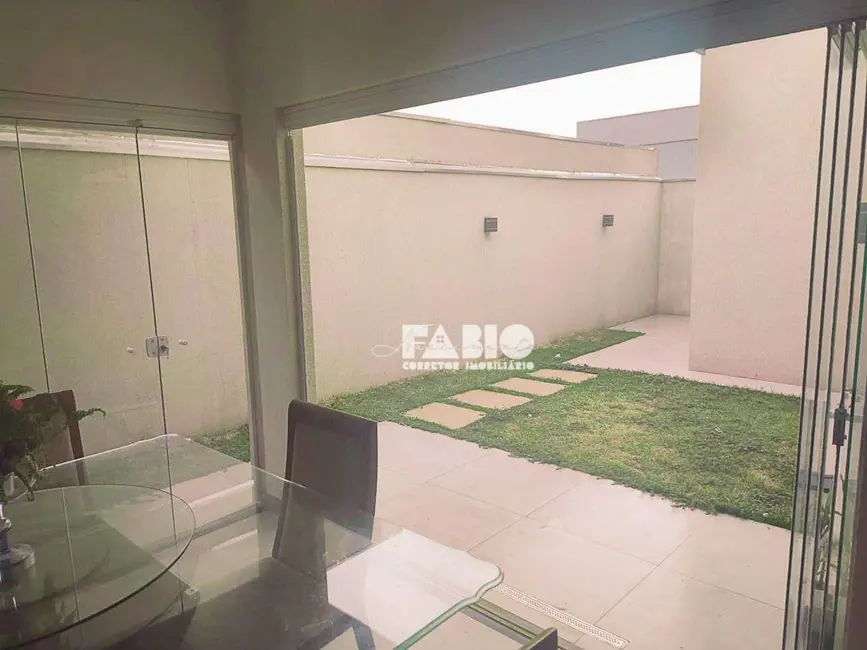 Foto 4 de Casa de Condomínio com 3 quartos à venda, 253m2 em Mirassol - SP