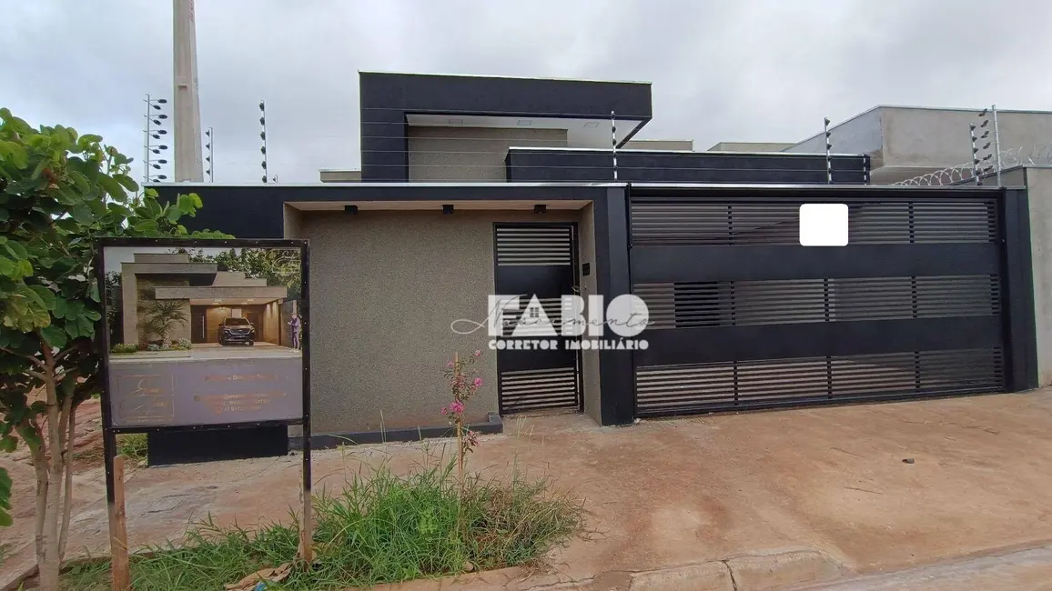 Casa com 3 quartos à venda, 200m2 em SETSUL, Sao Jose Do Rio Preto - SP - imagem 3 Foto 3 de Casa com 3 quartos à venda, 200m2 em SETSUL, Sao Jose Do Rio Preto - SP