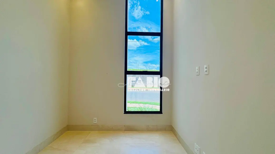 Casa de Condomínio com 3 quartos à venda, 270m2 em Residencial Maria Júlia, Sao Jose Do Rio Preto - SP - imagem 7 Foto 7 de Casa de Condomínio com 3 quartos à venda, 270m2 em Residencial Maria Júlia, Sao Jose Do Rio Preto - SP