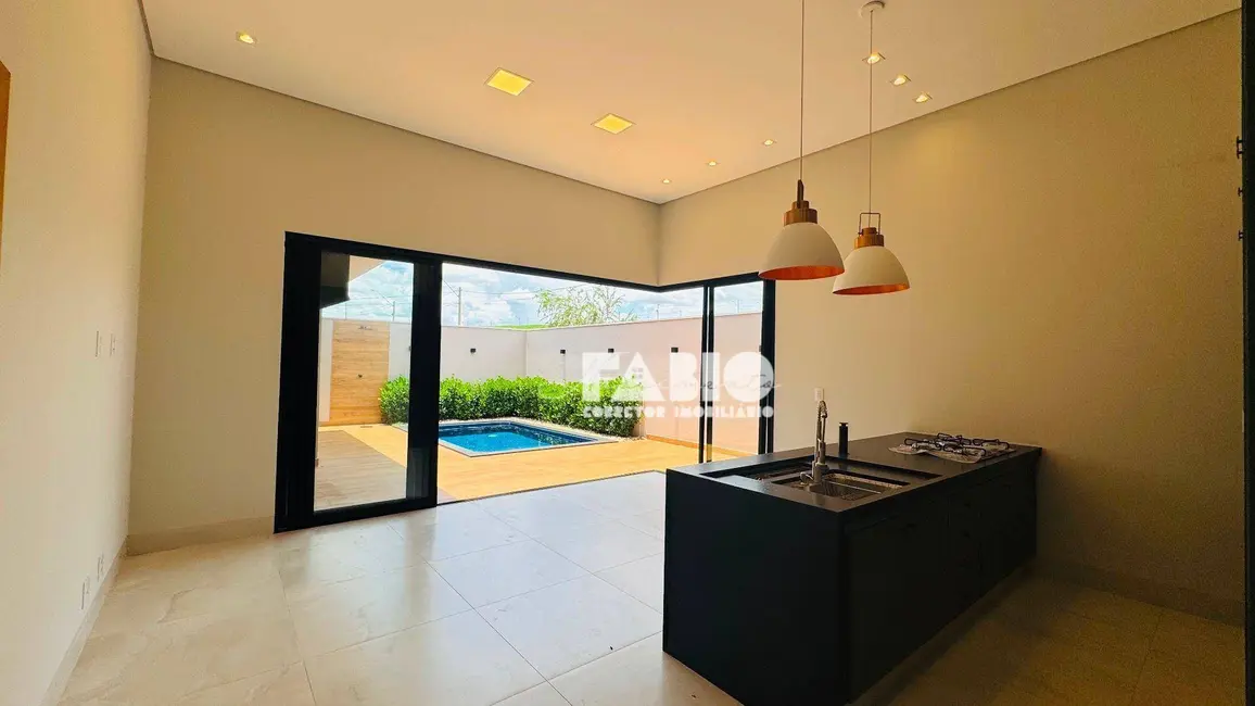 Casa de Condomínio com 3 quartos à venda, 270m2 em Residencial Maria Júlia, Sao Jose Do Rio Preto - SP - imagem 8 Foto 8 de Casa de Condomínio com 3 quartos à venda, 270m2 em Residencial Maria Júlia, Sao Jose Do Rio Preto - SP