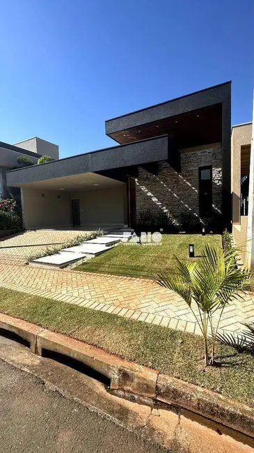 Casa de Condomínio com 3 quartos à venda, 360m2 em Quinta do Lago Residence, Sao Jose Do Rio Preto - SP - imagem 6 Foto 6 de Casa de Condomínio com 3 quartos à venda, 360m2 em Quinta do Lago Residence, Sao Jose Do Rio Preto - SP