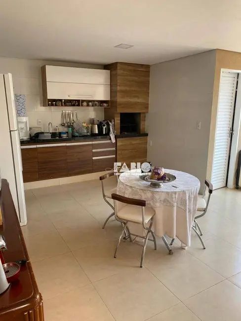 Foto 1 de Casa com 2 quartos à venda, 200m2 em Vila Toninho, Sao Jose Do Rio Preto - SP