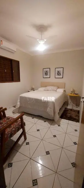 Foto 7 de Casa com 2 quartos à venda, 200m2 em Centro, Bady Bassitt - SP