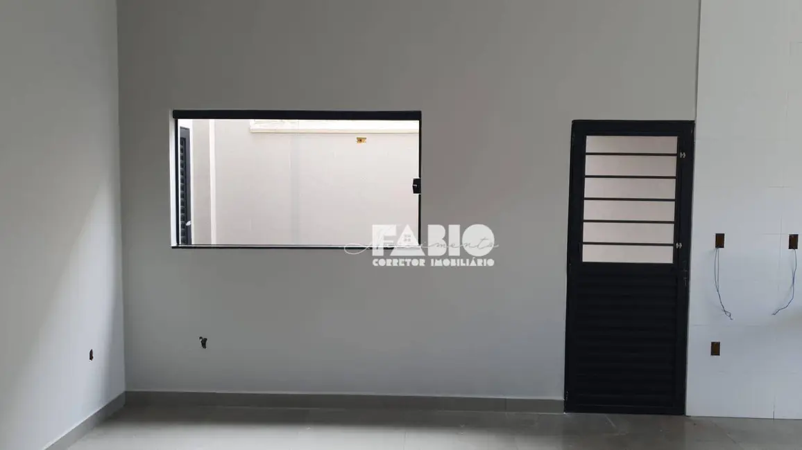 Casa com 2 quartos à venda, 220m2 em Centro, Bady Bassitt - SP - imagem 4 Foto 4 de Casa com 2 quartos à venda, 220m2 em Centro, Bady Bassitt - SP