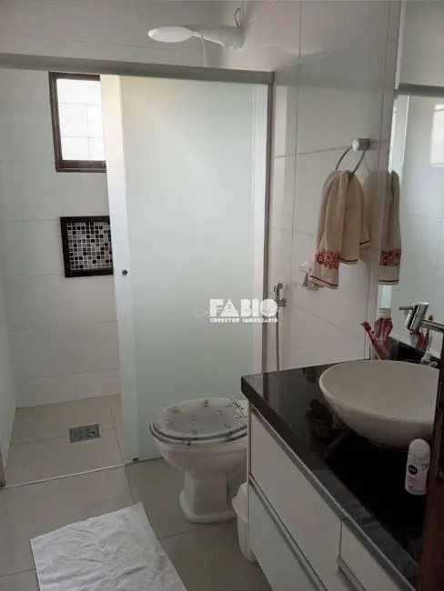 Foto 7 de Casa com 3 quartos à venda, 200m2 em Sao Jose Do Rio Preto - SP