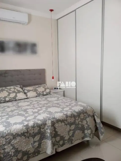 Foto 8 de Casa com 3 quartos à venda, 200m2 em Sao Jose Do Rio Preto - SP