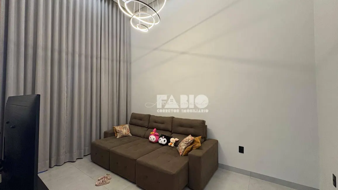 Foto 3 de Casa de Condomínio com 3 quartos à venda, 225m2 em Ipigua - SP