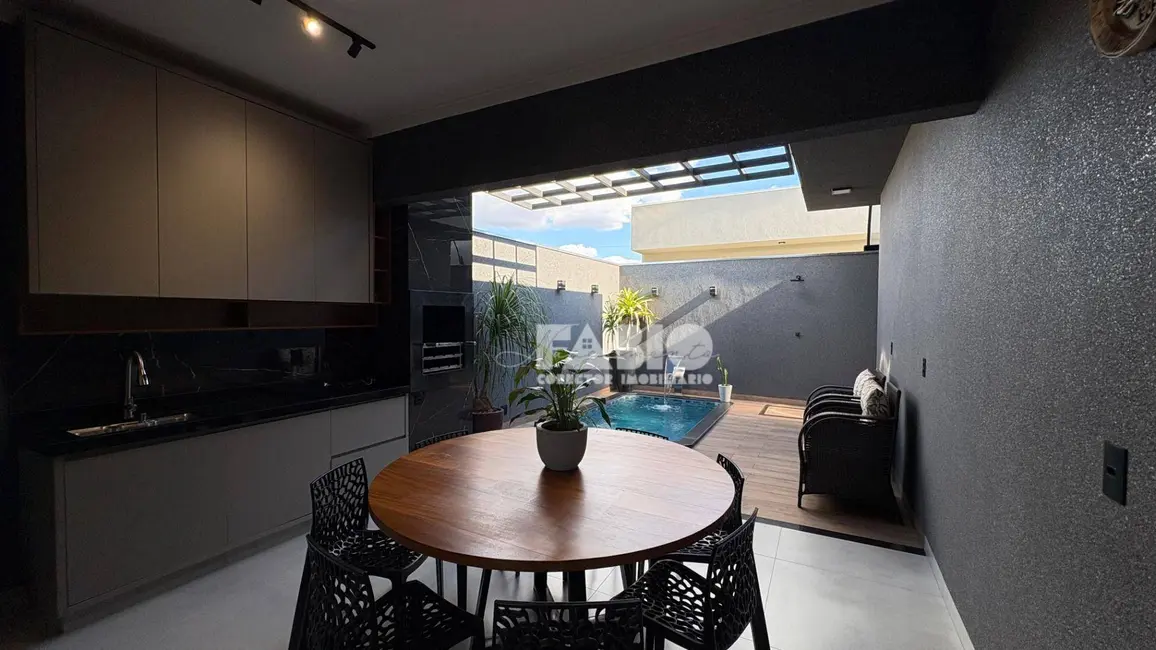 Foto 9 de Casa de Condomínio com 3 quartos à venda, 225m2 em Ipigua - SP