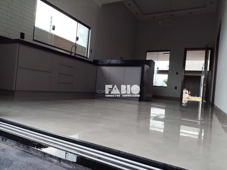 Casa com 3 quartos à venda, 200m2 em Vila São Jorge, Sao Jose Do Rio Preto - SP - imagem 5 Foto 5 de Casa com 3 quartos à venda, 200m2 em Vila São Jorge, Sao Jose Do Rio Preto - SP