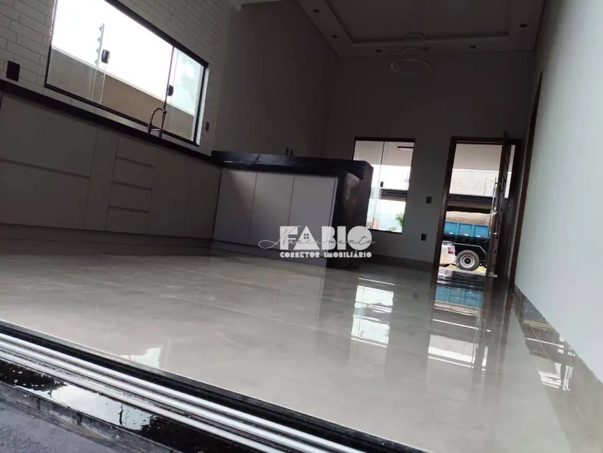 Casa com 3 quartos à venda, 200m2 em Vila São Jorge, Sao Jose Do Rio Preto - SP - imagem 6 Foto 6 de Casa com 3 quartos à venda, 200m2 em Vila São Jorge, Sao Jose Do Rio Preto - SP