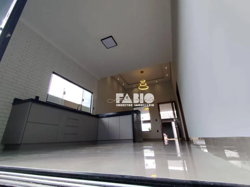 Casa com 3 quartos à venda, 200m2 em Vila São Jorge, Sao Jose Do Rio Preto - SP - imagem 4 Foto 4 de Casa com 3 quartos à venda, 200m2 em Vila São Jorge, Sao Jose Do Rio Preto - SP