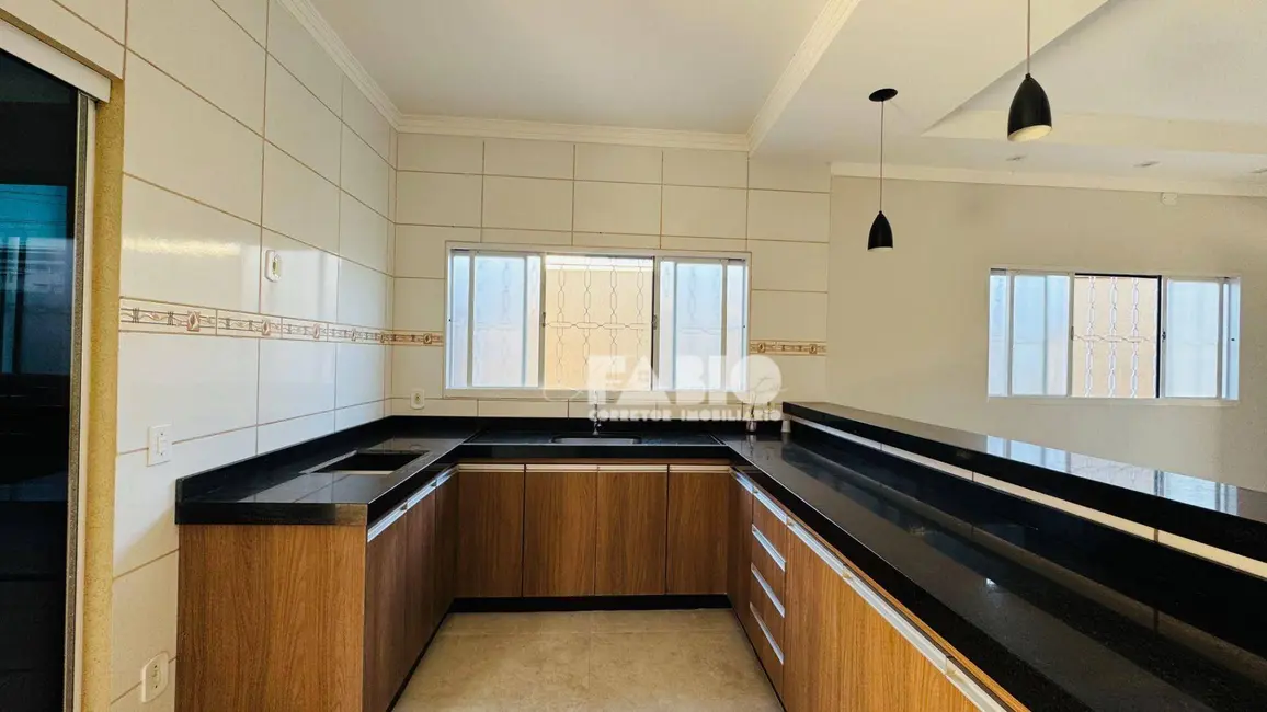 Casa com 3 quartos à venda, 208m2 em Mirassol - SP - imagem 6 Foto 6 de Casa com 3 quartos à venda, 208m2 em Mirassol - SP