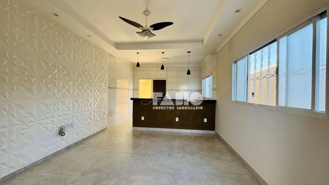 Casa com 3 quartos à venda, 208m2 em Mirassol - SP - imagem 4 Foto 4 de Casa com 3 quartos à venda, 208m2 em Mirassol - SP