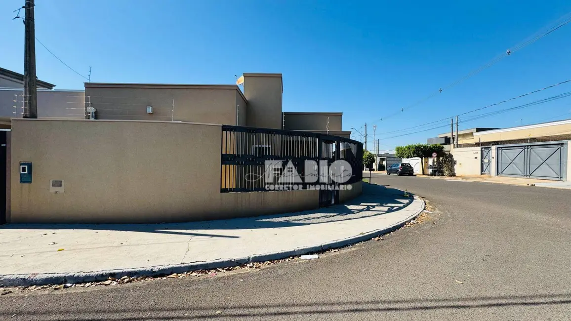 Casa com 3 quartos à venda, 208m2 em Mirassol - SP - imagem 3 Foto 3 de Casa com 3 quartos à venda, 208m2 em Mirassol - SP