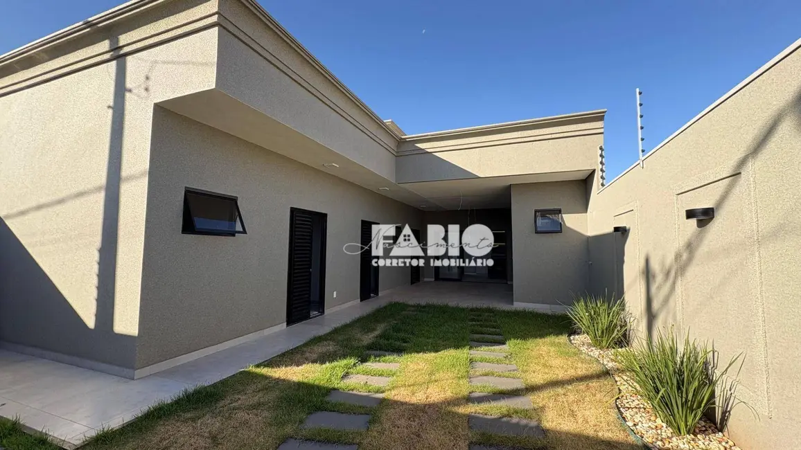 Casa com 3 quartos à venda, 200m2 em Sao Jose Do Rio Preto - SP - imagem 1 Foto 1 de Casa com 3 quartos à venda, 200m2 em Sao Jose Do Rio Preto - SP