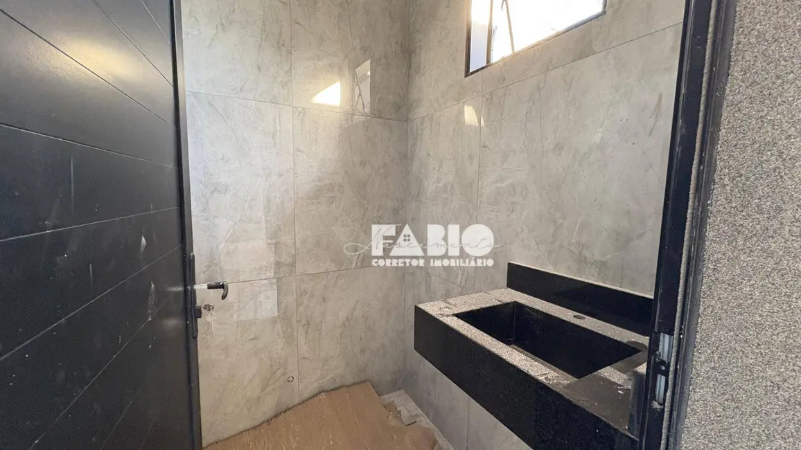 Casa com 3 quartos à venda, 200m2 em Sao Jose Do Rio Preto - SP - imagem 3 Foto 3 de Casa com 3 quartos à venda, 200m2 em Sao Jose Do Rio Preto - SP