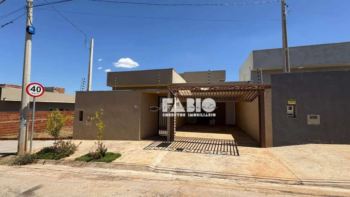 Foto 2 de Casa com 3 quartos à venda, 200m2 em Sao Jose Do Rio Preto - SP