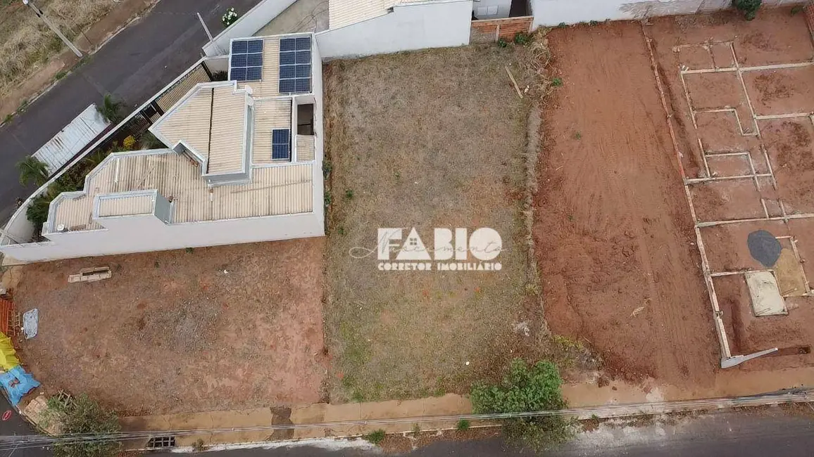 Foto 4 de Terreno / Lote à venda, 300m2 em Mirassol - SP