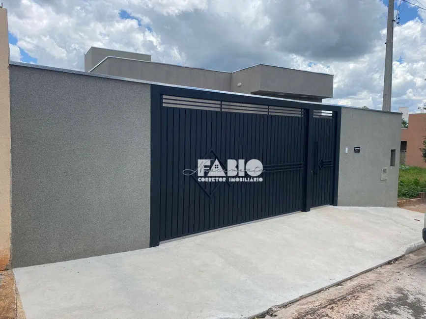 Foto 1 de Casa com 2 quartos à venda, 200m2 em Mirassol - SP
