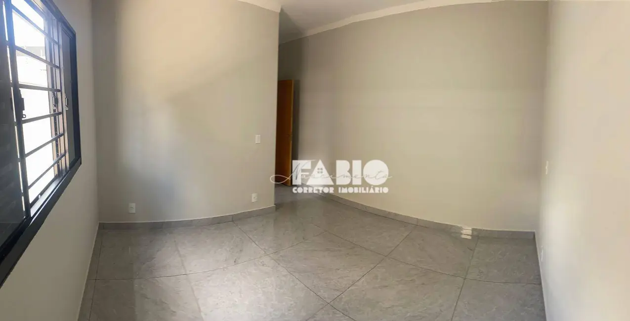 Foto 7 de Casa com 2 quartos à venda, 200m2 em Mirassol - SP