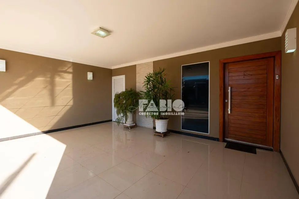 Casa de Condomínio com 3 quartos à venda, 400m2 em Sao Jose Do Rio Preto - SP - imagem 5 Foto 5 de Casa de Condomínio com 3 quartos à venda, 400m2 em Sao Jose Do Rio Preto - SP