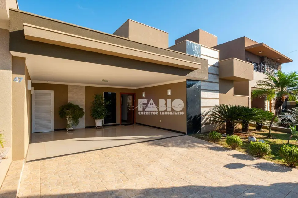 Casa de Condomínio com 3 quartos à venda, 400m2 em Sao Jose Do Rio Preto - SP - imagem 2 Foto 2 de Casa de Condomínio com 3 quartos à venda, 400m2 em Sao Jose Do Rio Preto - SP