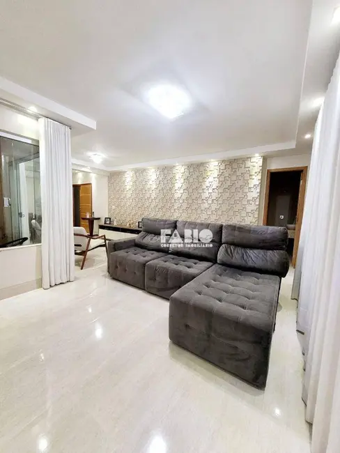 Foto 2 de Casa com 3 quartos à venda, 360m2 em Residencial Cidade Jardim, Sao Jose Do Rio Preto - SP