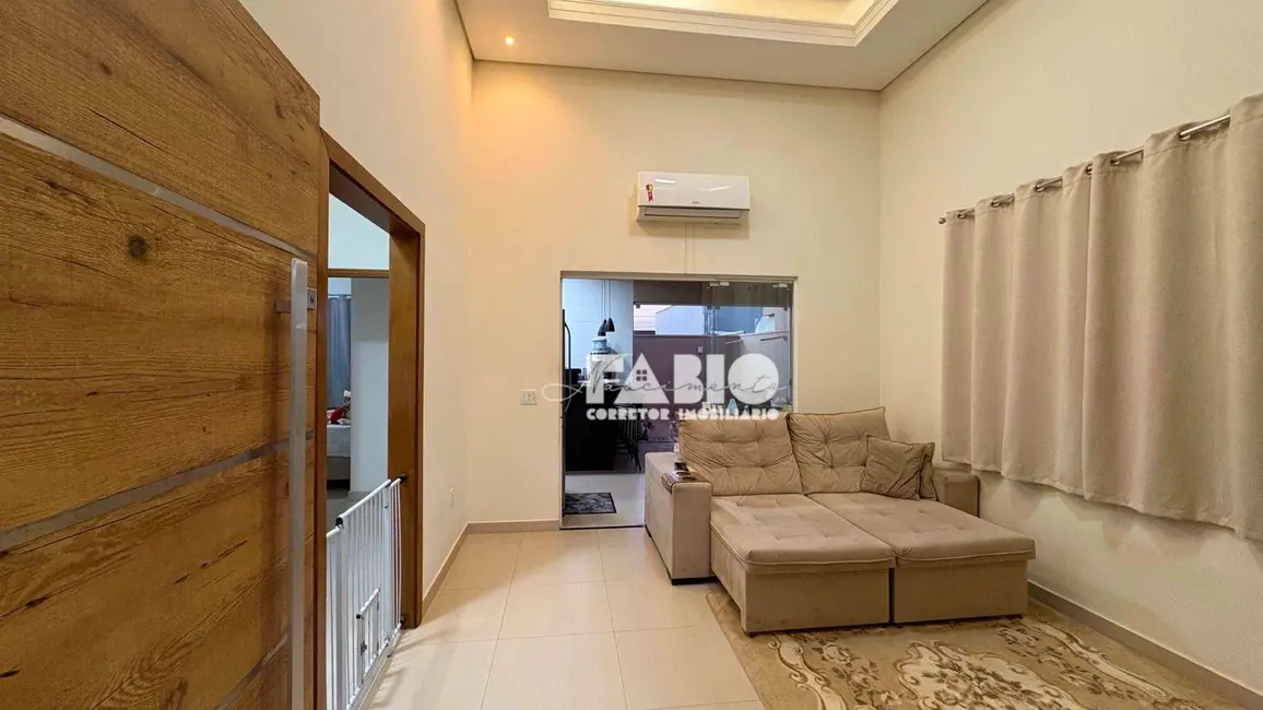 Casa de Condomínio com 3 quartos à venda, 200m2 em Parque Residencial Nature I, Sao Jose Do Rio Preto - SP - imagem 4 Foto 4 de Casa de Condomínio com 3 quartos à venda, 200m2 em Parque Residencial Nature I, Sao Jose Do Rio Preto - SP