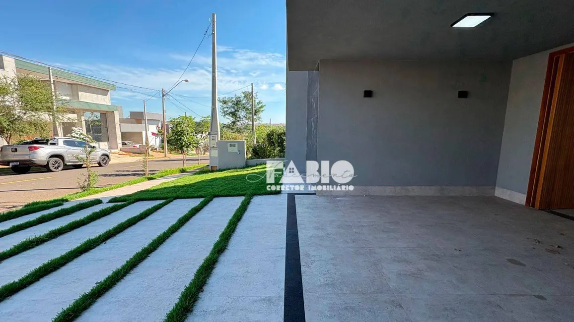 Foto 2 de Casa de Condomínio com 3 quartos à venda, 135m2 em Parque Residencial Nature I, Sao Jose Do Rio Preto - SP