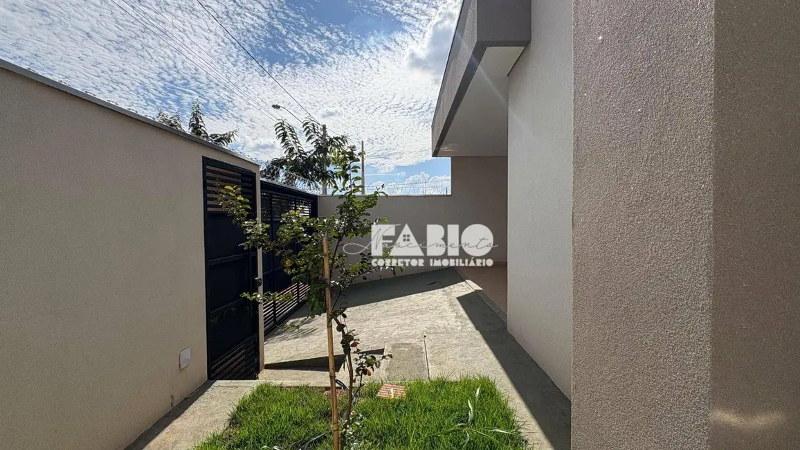 Foto 4 de Casa com 3 quartos à venda, 200m2 em Sao Jose Do Rio Preto - SP