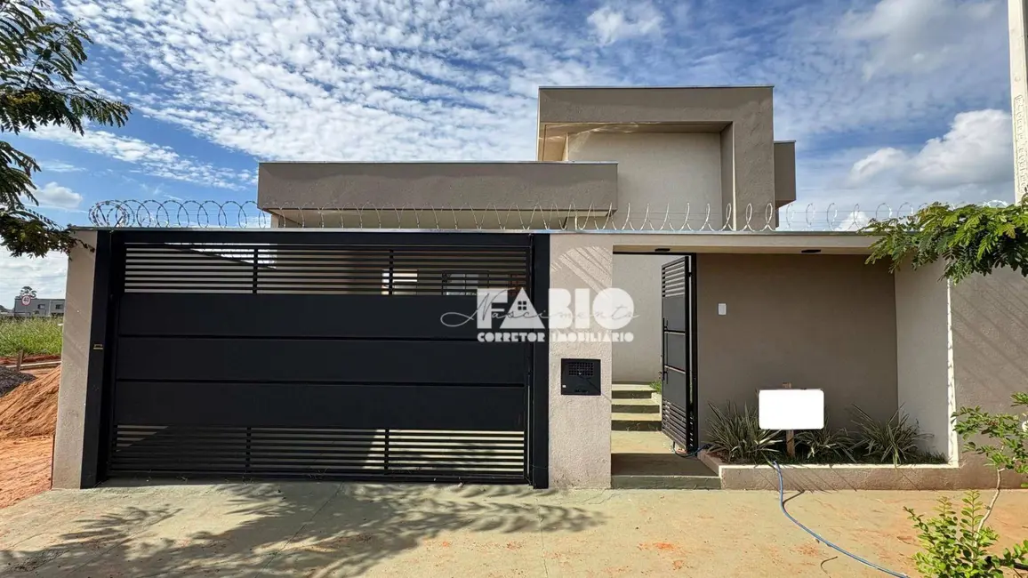 Foto 1 de Casa com 3 quartos à venda, 200m2 em Sao Jose Do Rio Preto - SP