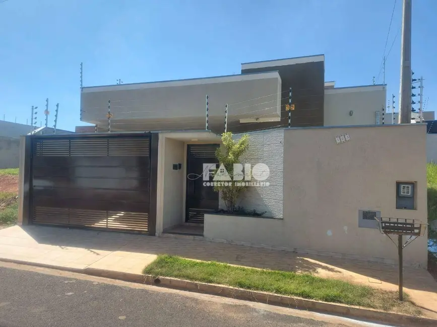 Foto 1 de Casa com 3 quartos à venda, 200m2 em Residencial Ary Attab, Sao Jose Do Rio Preto - SP
