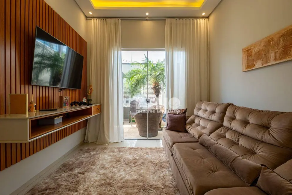 Foto 1 de Casa com 3 quartos à venda, 210m2 em Residencial Palestra, Sao Jose Do Rio Preto - SP