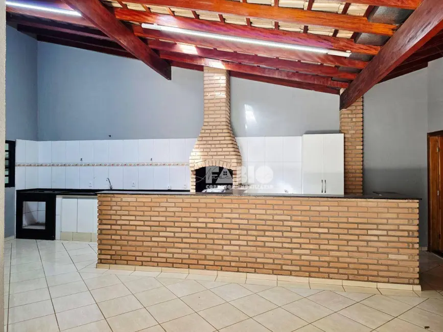 Casa com 3 quartos à venda, 360m2 em Jardim Caparroz, Sao Jose Do Rio Preto - SP - imagem 4 Foto 4 de Casa com 3 quartos à venda, 360m2 em Jardim Caparroz, Sao Jose Do Rio Preto - SP