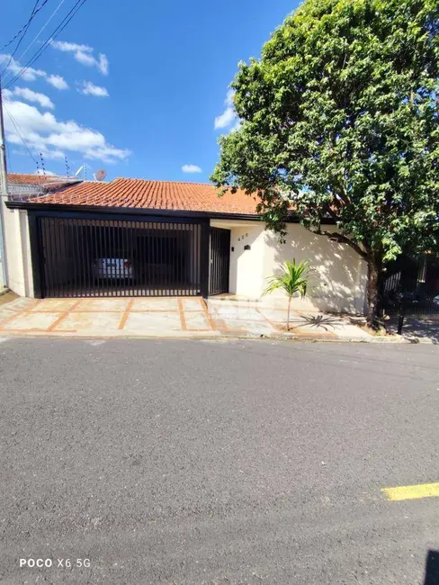 Foto 1 de Casa com 3 quartos à venda, 275m2 em Parque Residencial Lauriano Tebar, Sao Jose Do Rio Preto - SP