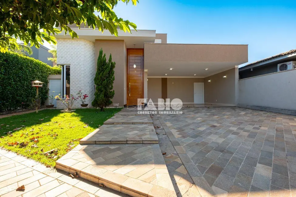 Foto 1 de Casa de Condomínio com 3 quartos à venda, 400m2 em Residencial Gaivota I, Sao Jose Do Rio Preto - SP