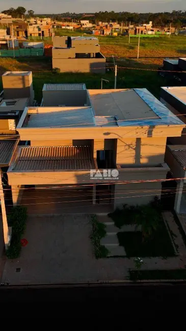 Casa de Condomínio com 3 quartos à venda, 360m2 em Quinta do Lago Residence, Sao Jose Do Rio Preto - SP - imagem 2 Foto 2 de Casa de Condomínio com 3 quartos à venda, 360m2 em Quinta do Lago Residence, Sao Jose Do Rio Preto - SP