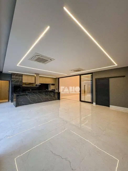 Casa de Condomínio com 4 quartos à venda, 550m2 em Parque Residencial Damha V, Sao Jose Do Rio Preto - SP - imagem 6 Foto 6 de Casa de Condomínio com 4 quartos à venda, 550m2 em Parque Residencial Damha V, Sao Jose Do Rio Preto - SP