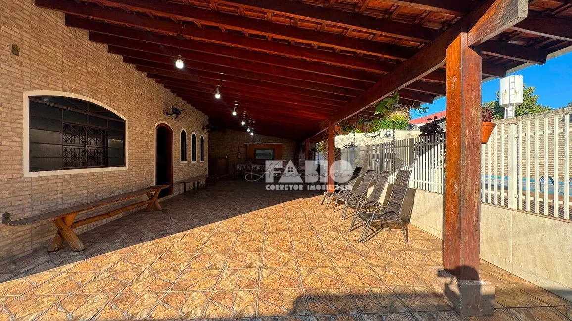 Foto 4 de Chácara com 3 quartos à venda, 500m2 em Estância Parque Azul (Zona Rural), Sao Jose Do Rio Preto - SP