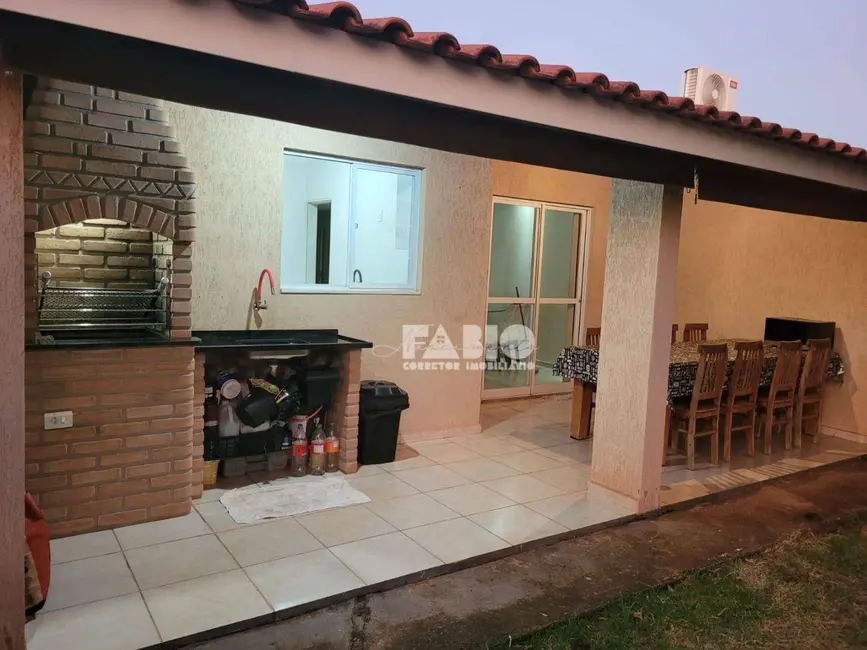 Foto 1 de Casa de Condomínio com 3 quartos à venda, 180m2 em Jardins de Athenas, Sao Jose Do Rio Preto - SP