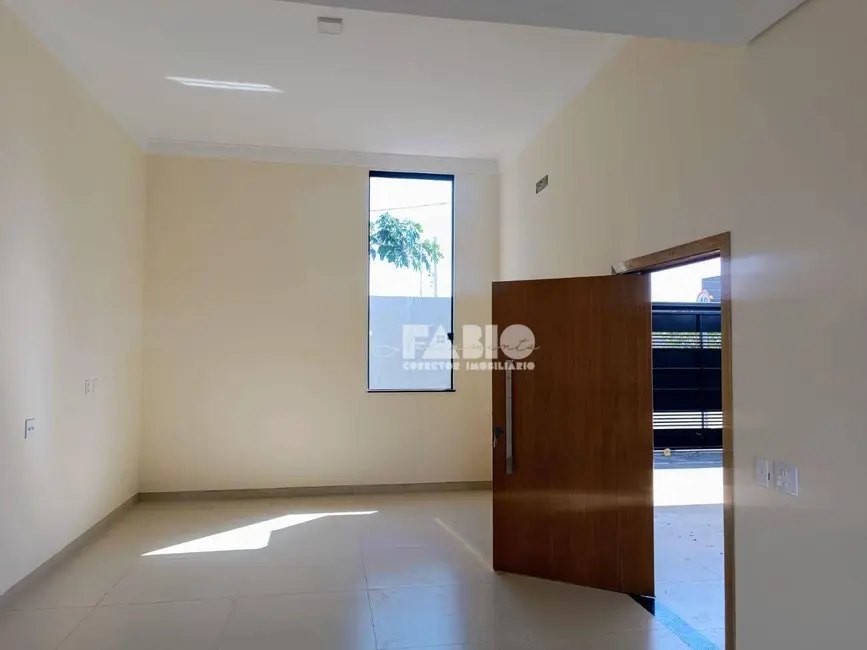 Casa com 3 quartos à venda, 200m2 em Sao Jose Do Rio Preto - SP - imagem 5 Foto 5 de Casa com 3 quartos à venda, 200m2 em Sao Jose Do Rio Preto - SP