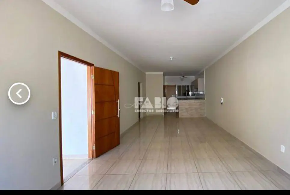 Foto 2 de Casa com 3 quartos à venda, 200m2 em Residencial Alto das Andorinhas, Sao Jose Do Rio Preto - SP