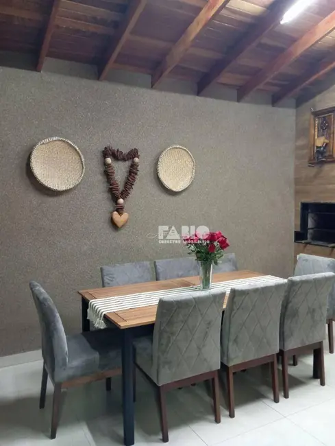 Foto 8 de Casa com 2 quartos à venda, 200m2 em Sao Jose Do Rio Preto - SP