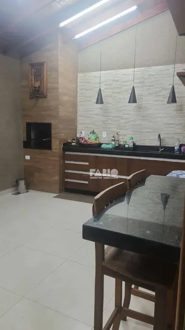 Foto 3 de Casa com 2 quartos à venda, 200m2 em Sao Jose Do Rio Preto - SP