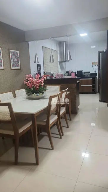 Foto 6 de Casa com 2 quartos à venda, 200m2 em Sao Jose Do Rio Preto - SP